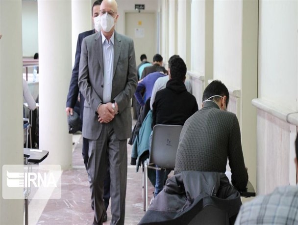 زلفی‌گل: تصمیم حذف کنکور با مجلس و شورای عالی انقلاب فرهنگی است