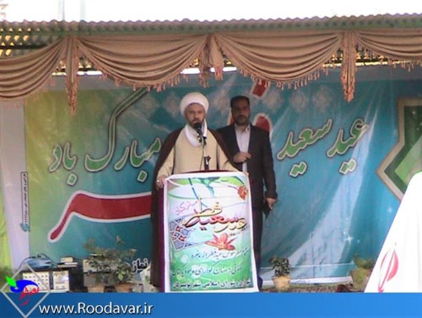 خانواده ها با دوری از ماهواره زندگانی خود را بیمه کنند