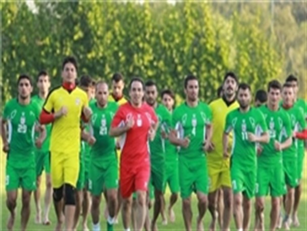 آلوسی: به خاطر هواداران از استعفایم منصرف شدم/ هیچ مشکلی در تراکتورسازی ندارم