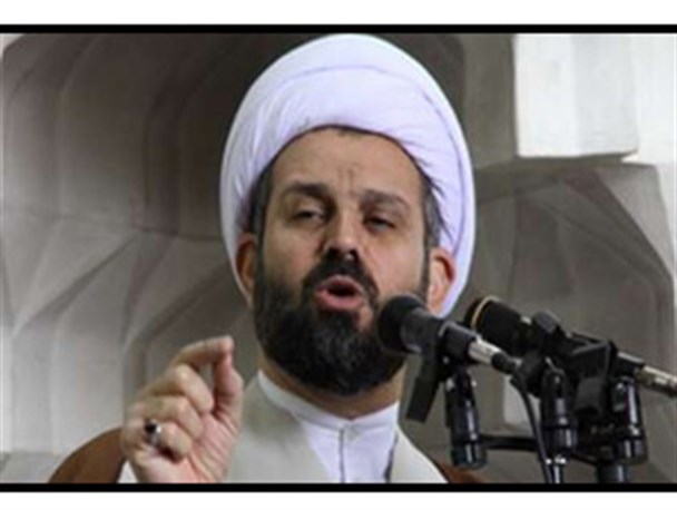 نماز جمعه در تقویت پایه های وحدت امت اسلامی نقش مهمی دارد