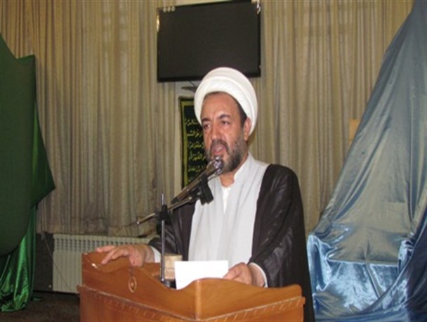 ائمه جمعه و روحانیت در باسوادی افراد جامعه نقش موثری دارند