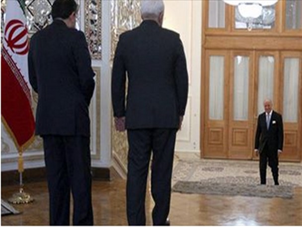برتری ظریف "Body Language" جواد ظریف در برابر بی احترامی های لوران فابیوس