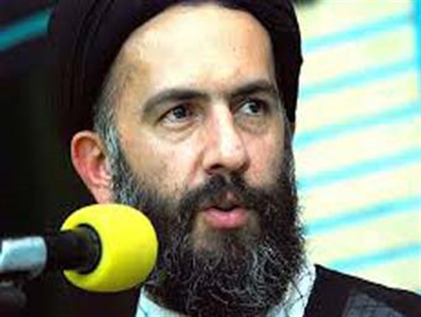 برخی فیلم ها آبرویی برای نظام نمی گذارند / تمجید از اخراجی ها و شیار 143 / هوران کار خوبی را شروع کرده است