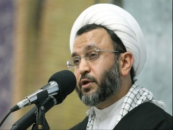 مدیران نجومی فکر بزرگ نه،بلکه شکم بزرگ دارند/عده ای حقوقهای میلیونی خود را پاداش برای مرارت های انقلاب می دانند