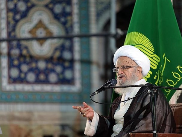کاش یارانه‌های بی‌دلیل، حقوق‌های نجومی و پول‌هایی که در جیب مفسدان اقتصادی است را شجاعانه جمع می‌کردند و فکر آراء انتخاباتی نبودند