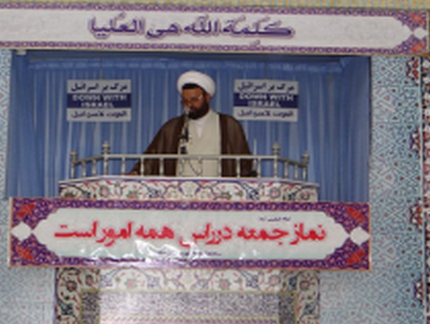 حفظ روحیۀ انقلابی و اتحاد بین مردم و روحانیون باعث شکست دشمن است