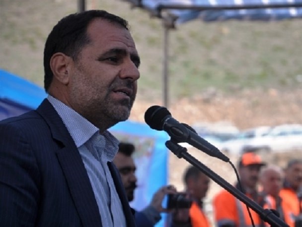 وجود رکود اقتصادی و کشاورزی در بویراحمد و دنا بی پایه و اساس است/آقای تاجگردون اشتغال 2 هزار نفر بهتر است یا اجاره دادن 40 خودرو به شرکت نفت؟
