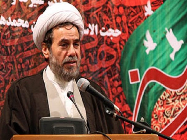 امامزادگان در نقاط مختلف کشور پرچمداران ولایت الهی هستند