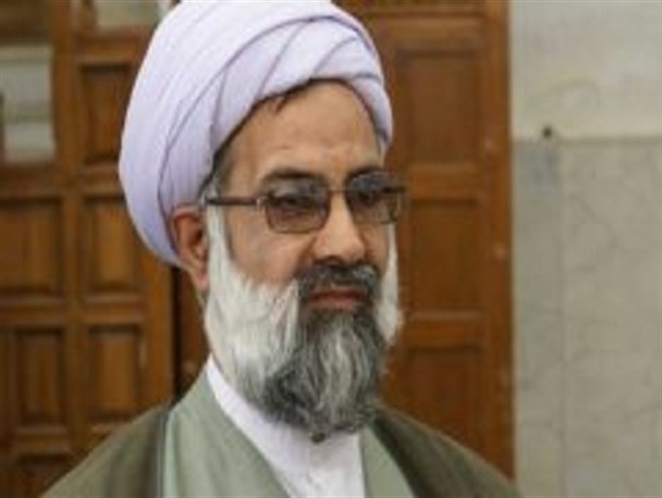 پشتیبانی از ولایت فقیه و مراجع دینی تضمین کننده تداوم انقلاب اسلامی ایران است