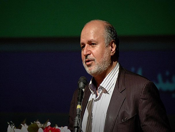 برخی افراد فاسد در دستگاه های اجرایی وجود دارند/ این افراد با قاچاقچیان کالا همکاری می کنند