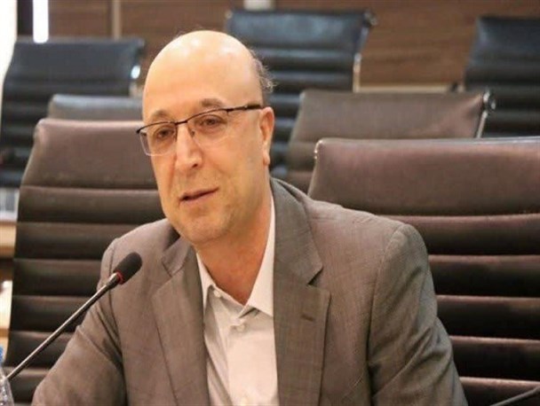 وقتی وزیر علوم دیدار با مردم اسدآباد را به شرکت در مراسم ترحیم خواهرش تازه‌ درگذشته‌اش ترجیح داد