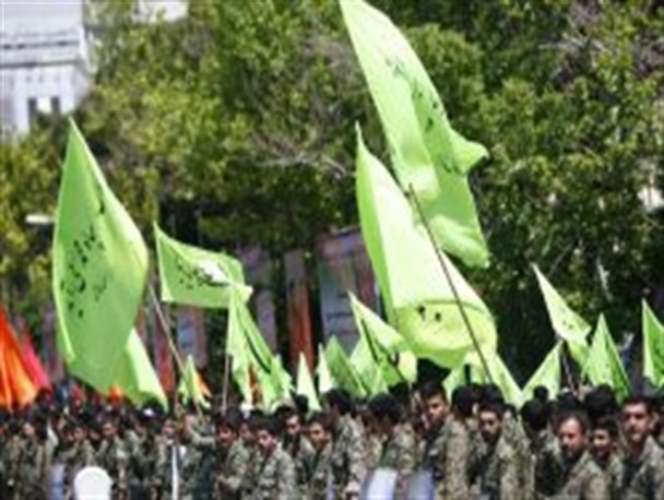 گردان‌های بیت‌المقدس در شهر قهاوند راهپیمایی کردند