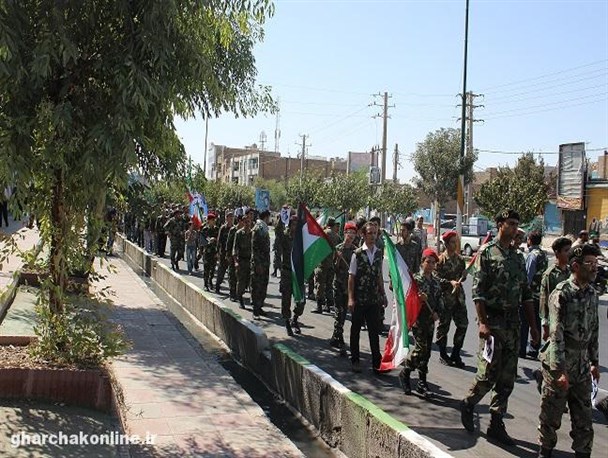 راهپیمایی گردان های بیت المقدس در شهرستان قرچک برگزار شد