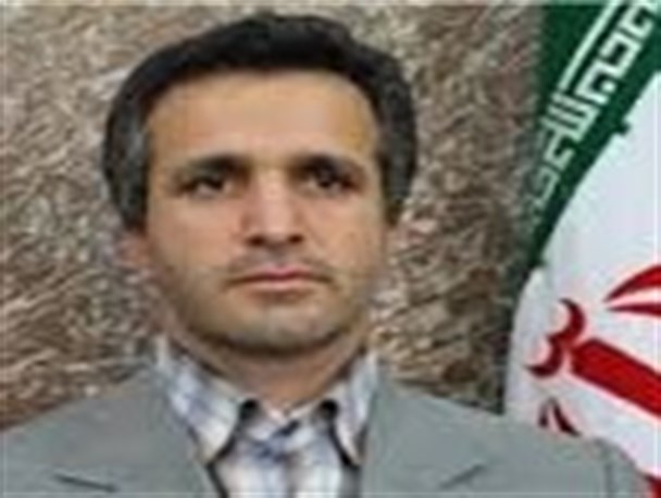 نصب تمثال شهدای سنگرسازان بی‌سنگر در فریدونکنار