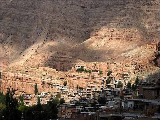 12 روستای بخش مرکزی سپیدان دارای دهیاری می شوند