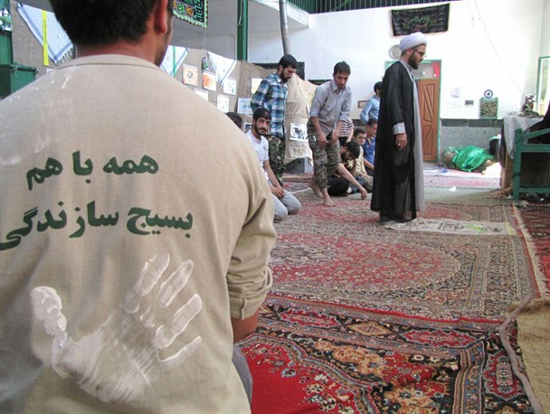 دانشجویان جهادگر دانشگاه آزاد اسلامی قزوین در قاب دوربین کیوسنا