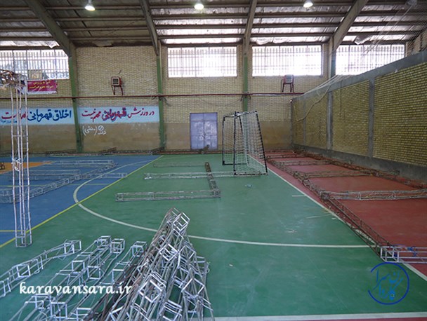 میزبانی سالن های ورزشی برای نمایشگاه پائیزه در راور+تصاویر