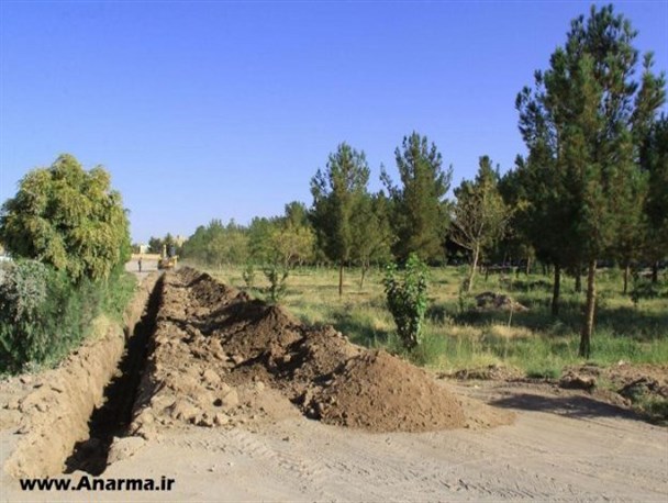 حصار کشی بیمارستان انار توسط خیرین تکمیل می شود