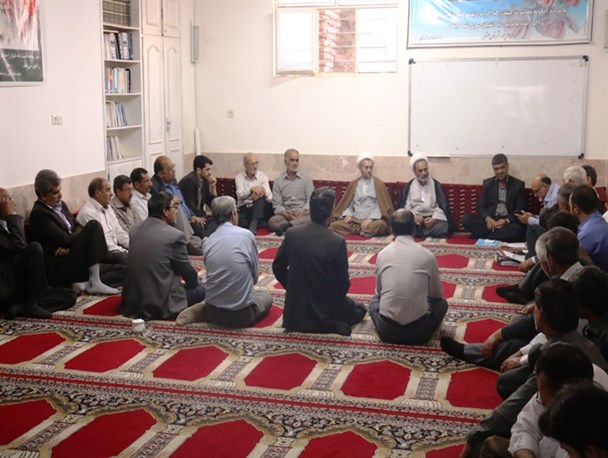حضور جوانان در جلسات ستاد نمازجمعه باید فعال تر شود