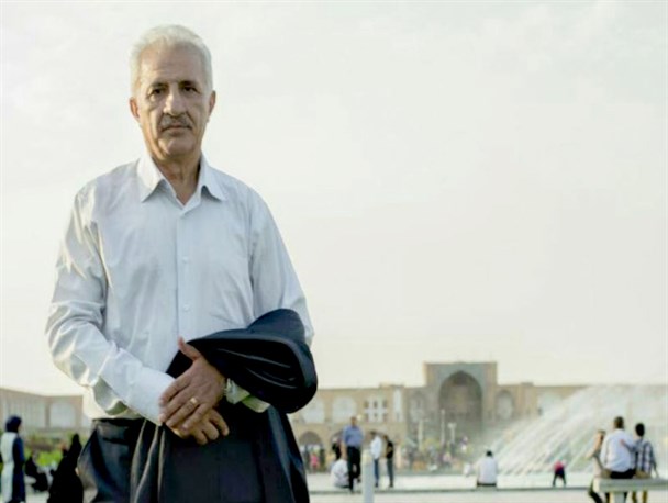 فوتبال به آدم اقتصادی، سیاسی و سرمایه گذار احتیاجی ندارد/ عدم ورود مدیران ورزشی به ورزش، پای لنگ ورزش کشور است