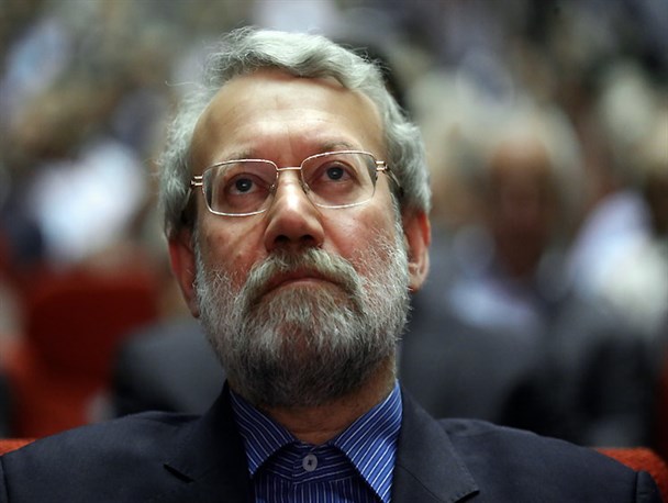 نگاهی که به شان ملت دارید را اصلاح کنید/ دانستن حق مردم است