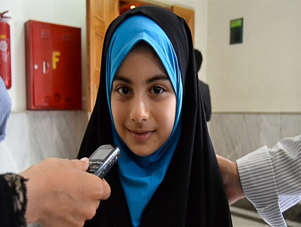 آرزوی بزرگ این حافظ کوچک: آرزو دارم رهبر را ببینم