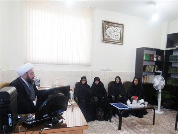 وظیفه ستاد نماز جمعه، دادن خوراک فکری است