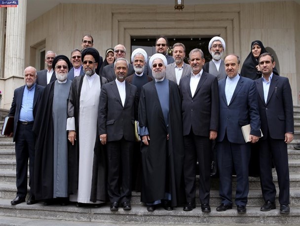 وقتی بی‌‌حال‌‌ها به دولت‌‌مردان خط می‌‌دهند!
