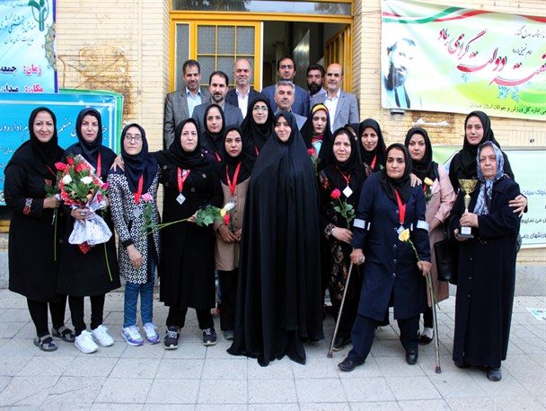 مراسم استقبال از تیم والیبال نشسته بانوان نایب قهرمانی کشور+تصاویر