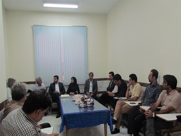 بررسی مسائل و مشکلات هنرمندان شهرستان سنقروکلیایی
