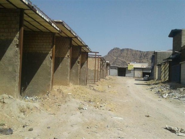 انتظار ۱۵ ساله مرکز لرستان برای رهایی از صنوف آلاینده +تصاویر