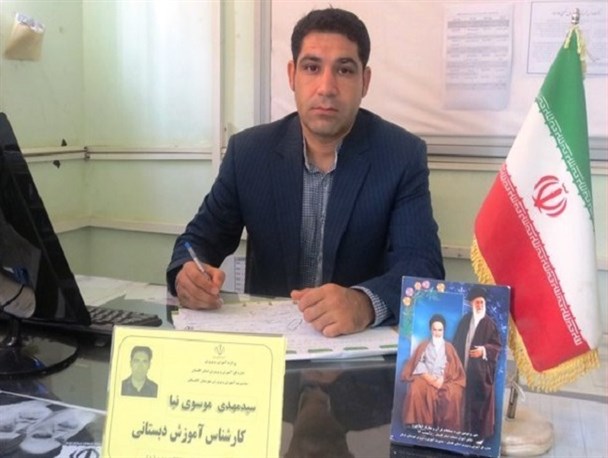 سال تحصیلی برای دانش آموزان دوزبانه در گالیکش آغاز شد