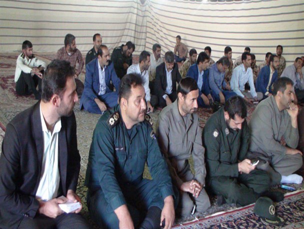 عدم حضور برخی مسئولین در مراسم گرامی داشت شهیدان رجایی و باهنر نشان از ضعف آنهاست