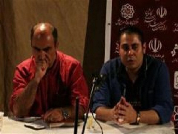 «چند ثانیه دموکراسی زیر نور ماه» در خانه تئاتر کاشان روی صحنه می رود