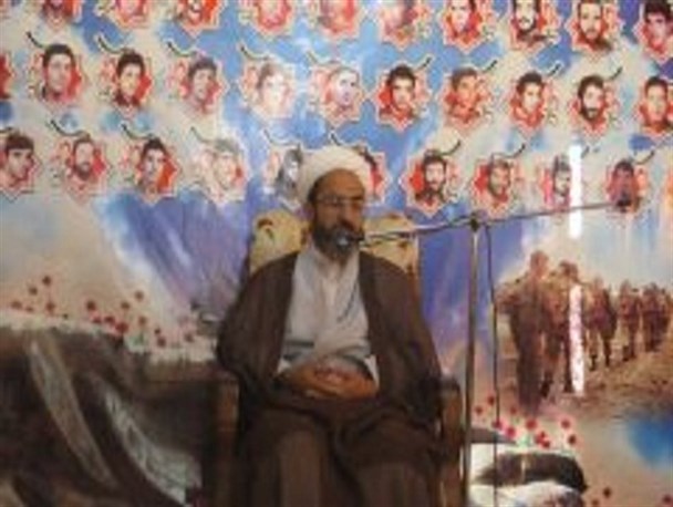 شیطان در راه انحراف انسان از کم شروع می کند اما به کم قانع نیست