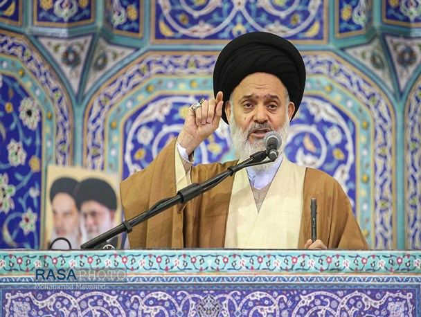 تولید کنندگان افسران جنگ اقتصادی هستند / جمهوری اسلامی ایران هیچ مذاکره ای با عهدشکنان نخواهد داشت