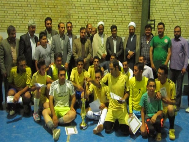 سروش کوهنجان فاتح مسابقات فوتسال جام هفته دفاع مقدس شد