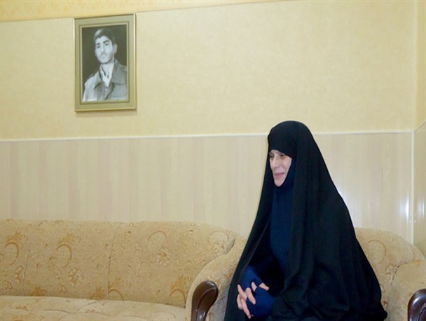لحظه آخر گفت دنبال من نگردید، حتی یک تکه از گوشت تن من هم برنمی‌گردد/بعد از شهادت محمد پدرم یک‌سال بیشتر زنده نماند