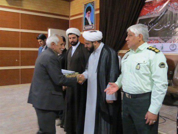 همایش تجلیل از پیر غلامان حسینی در گیلانغرب + تصاویر
