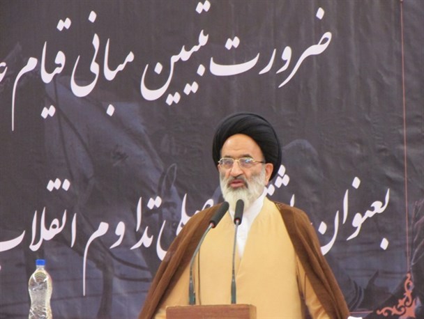 ایران با عاشورا می‎تواند دنیا را مدیریت کند/ نباید از جنگ نرم غافل شویم