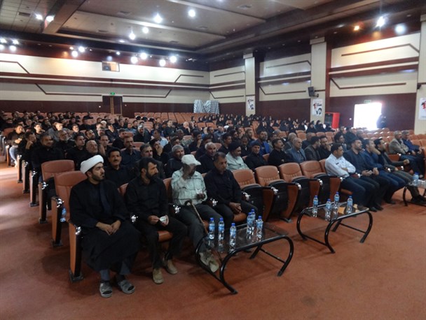 همایش بزرگ امر به معروف و نهی از منکر در خرامه برگزار شد