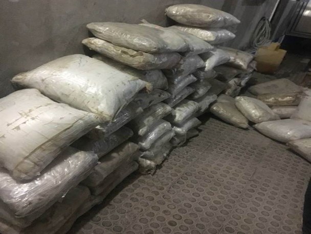 کشف بیش از ۷۰۰ کیلو گرم مواد مخدر در پارسیان/ چهار نفر دستگیر شدند