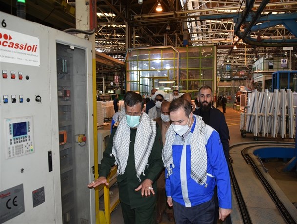 بهره برداری از خط تولید محصول جدید پارس در هفته دفاع مقدس