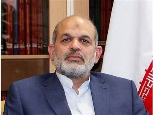 استانداران در استانها توازن ایجاد کنند/کار در دولت انقلابی نشد ندارد