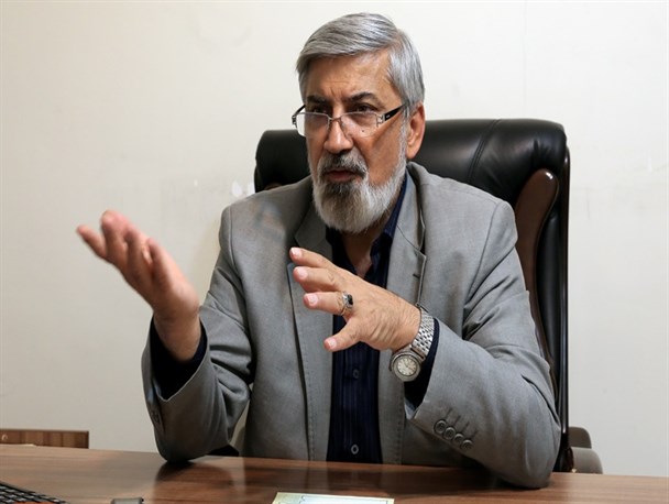 انتخابات خبرگان رهبری را آلوده به بازیچه های سیاسی نکنید