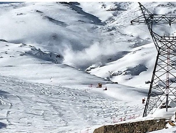 فداکاران راه خدمت