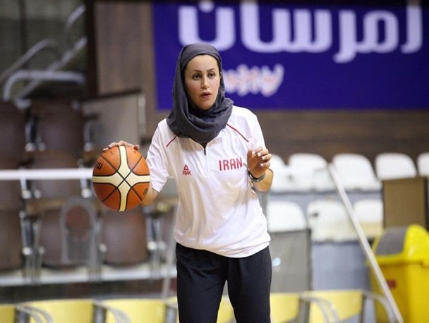 شایسته متشرعی: باتوجه به توانایی بازیکنان امیدوار به کسب نتیجه مطلوب هستیم