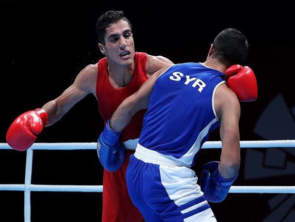 بوکس قهرمانی جهان| پیروزی آسان موسوی برابر بوکسور گویانایی/ صعود شاهین به یک هشتم نهایی