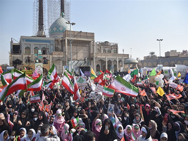 اجتماع ۷ هزار نفری دانش آموزان دهه هشتادی و دهه نودی در اهواز