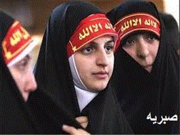 حجاب هیچ منافاتی با پیشرفت زنان ندارد